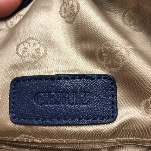 Backpack - Picture 3 of 8